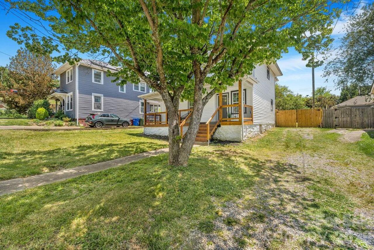 Listing Photo 6