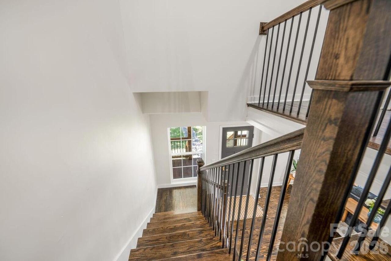 Listing Photo 33