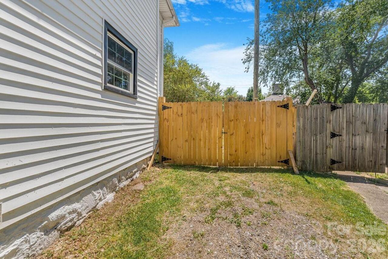 Listing Photo 44
