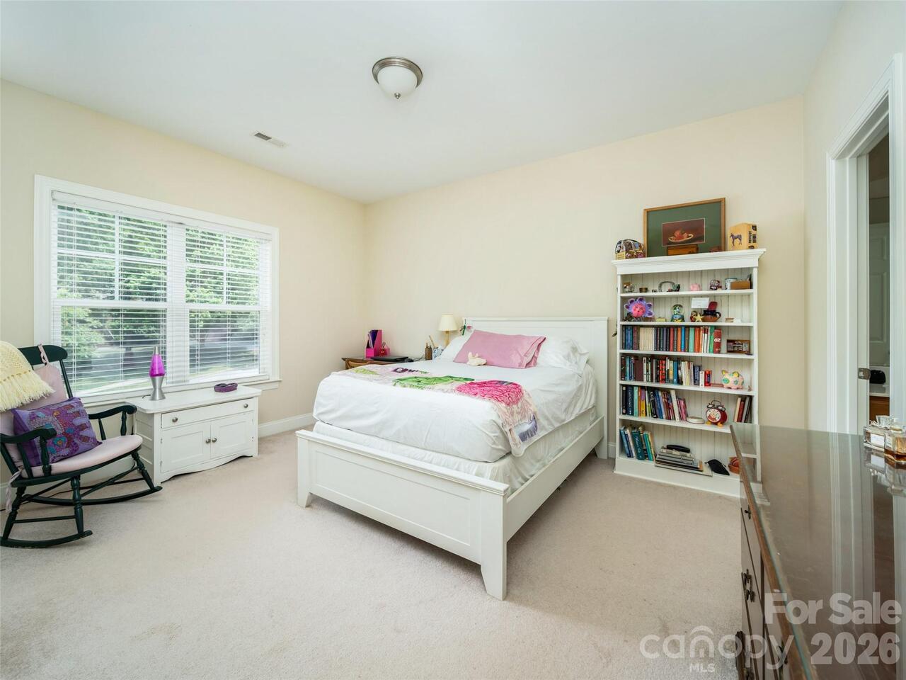 Listing Photo 24
