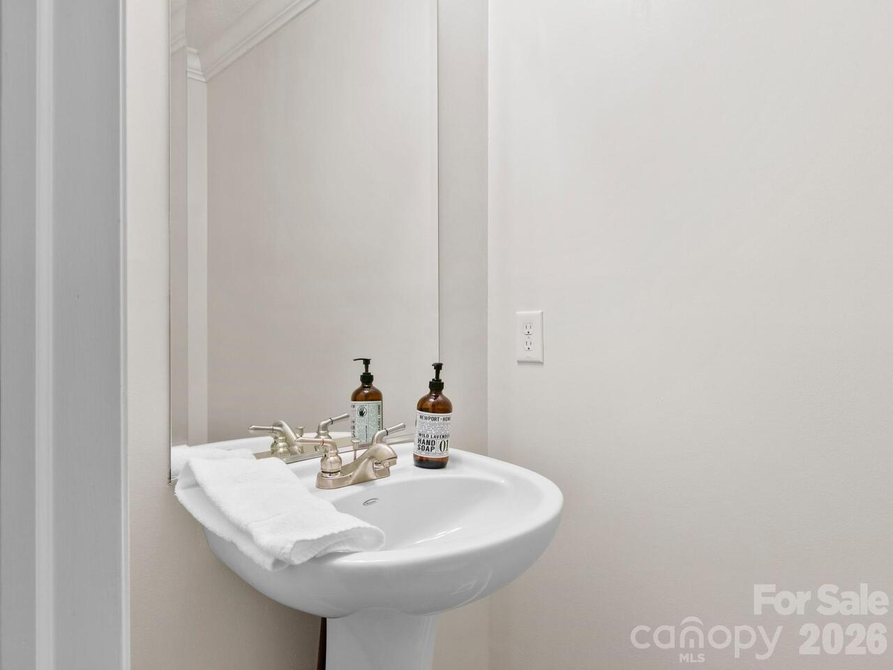 Listing Photo 16