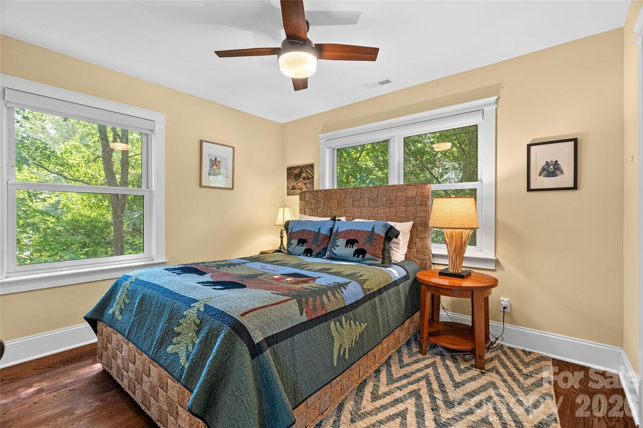 Listing Photo 23