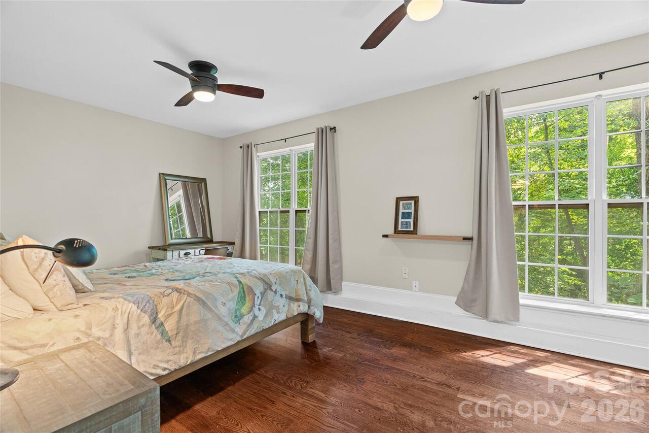 Listing Photo 29