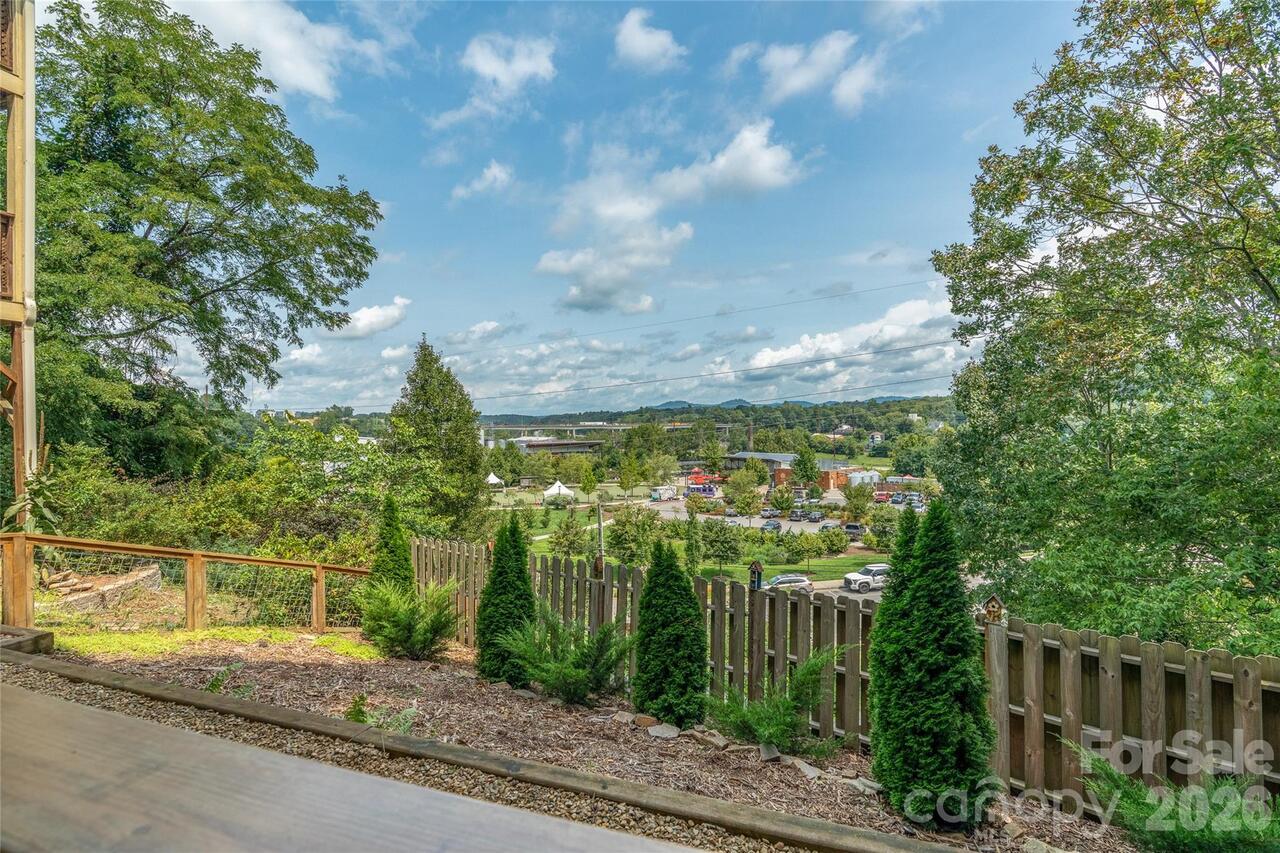 Listing Photo 31