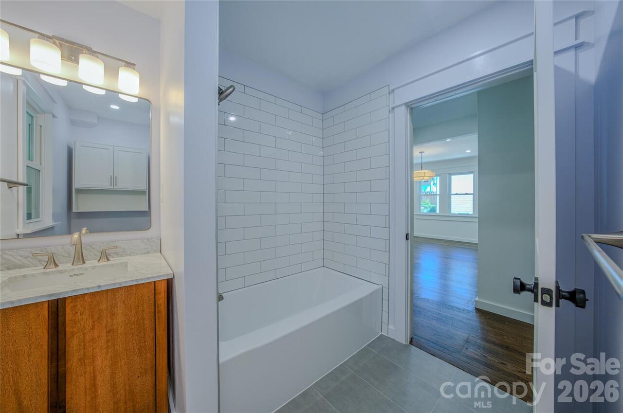 Listing Photo 23
