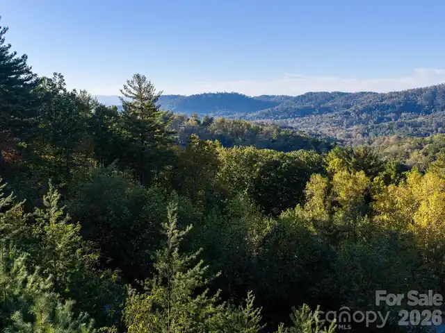 Listing Photo 10