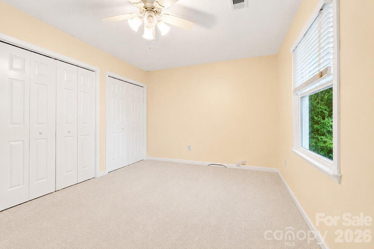 Listing Photo 23