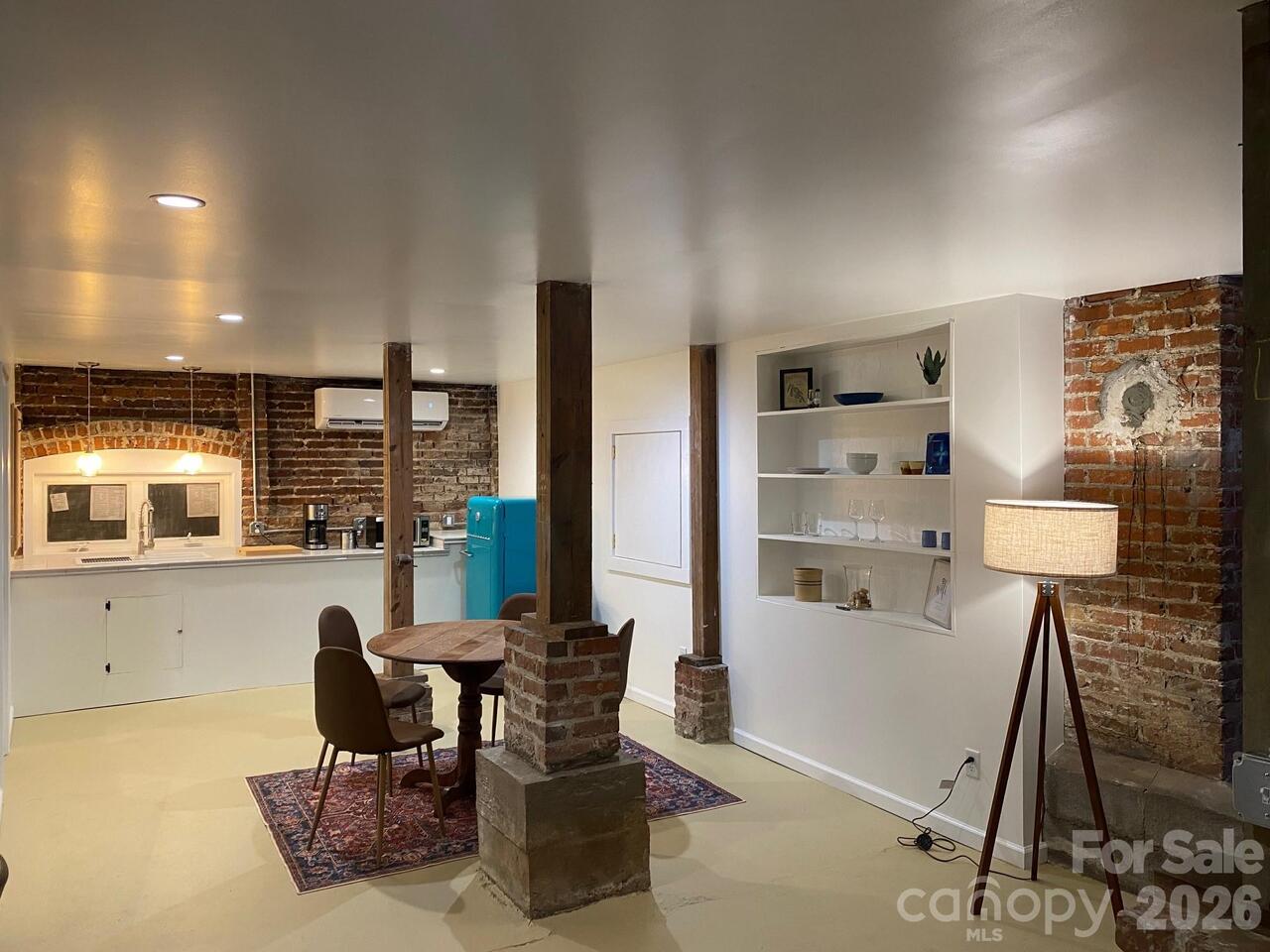 Listing Photo 32