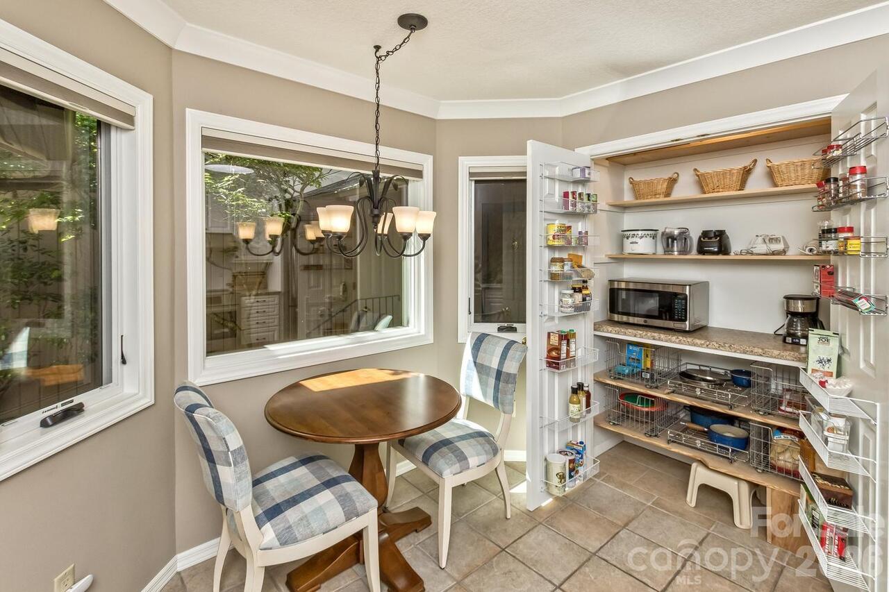 Listing Photo 7