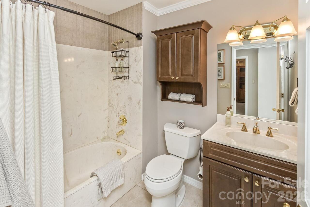 Listing Photo 25