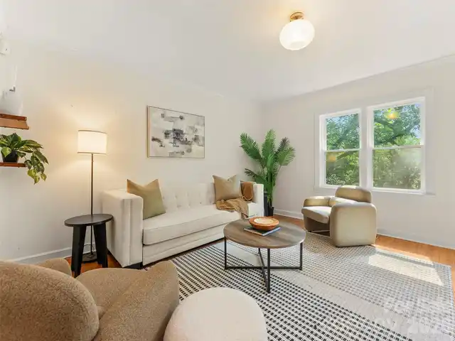 Listing Photo 7