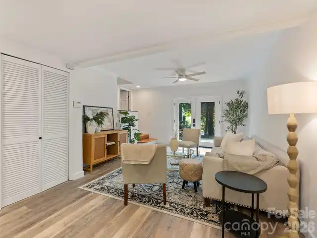 Listing Photo 33