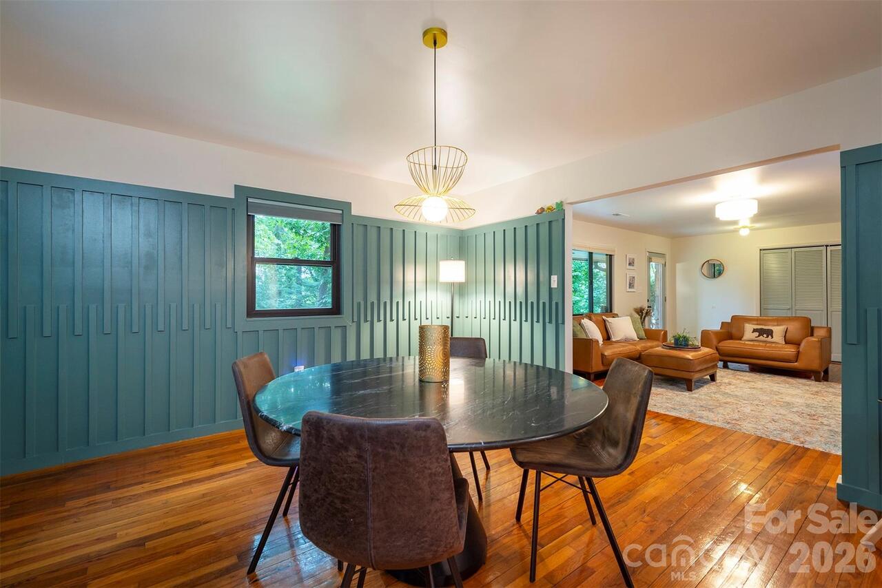 Listing Photo 17