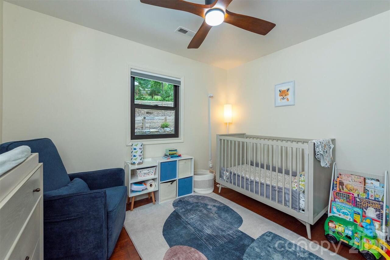 Listing Photo 23