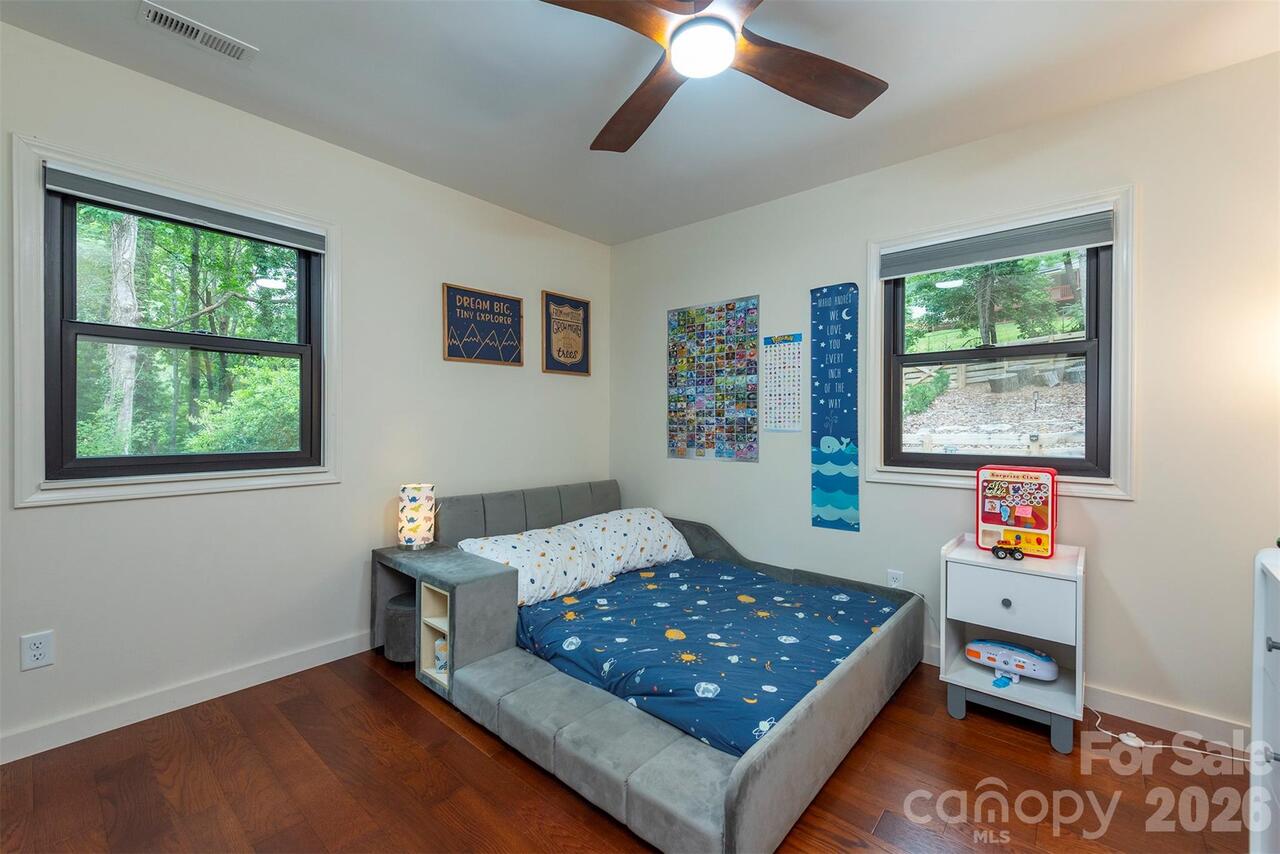 Listing Photo 25