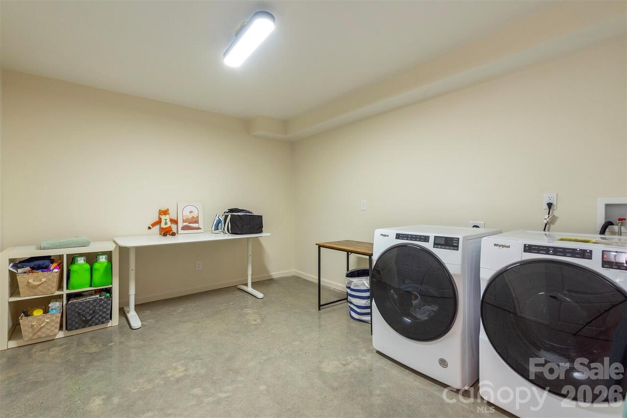 Listing Photo 29