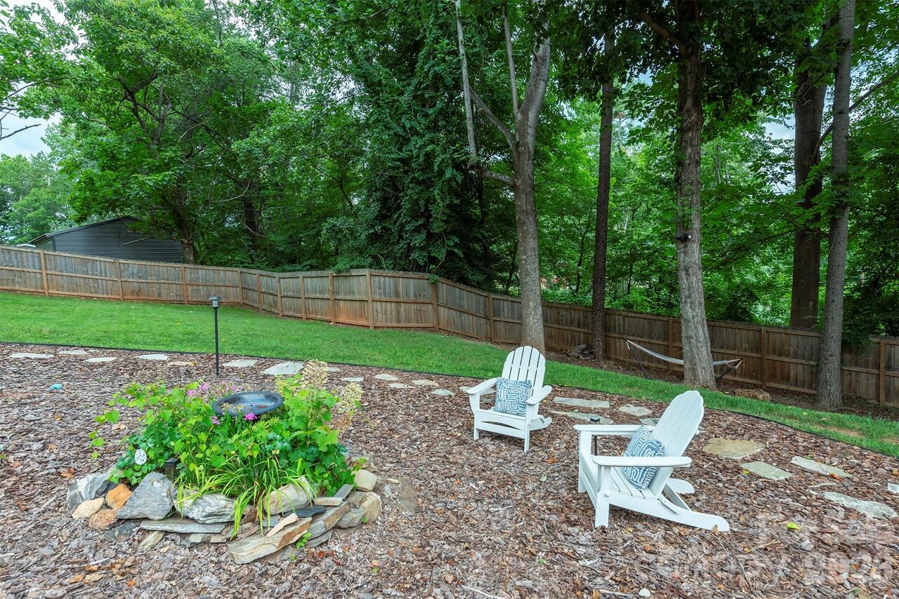 Listing Photo 37