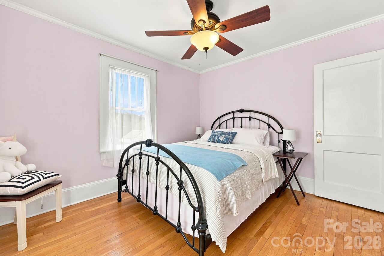 Listing Photo 24