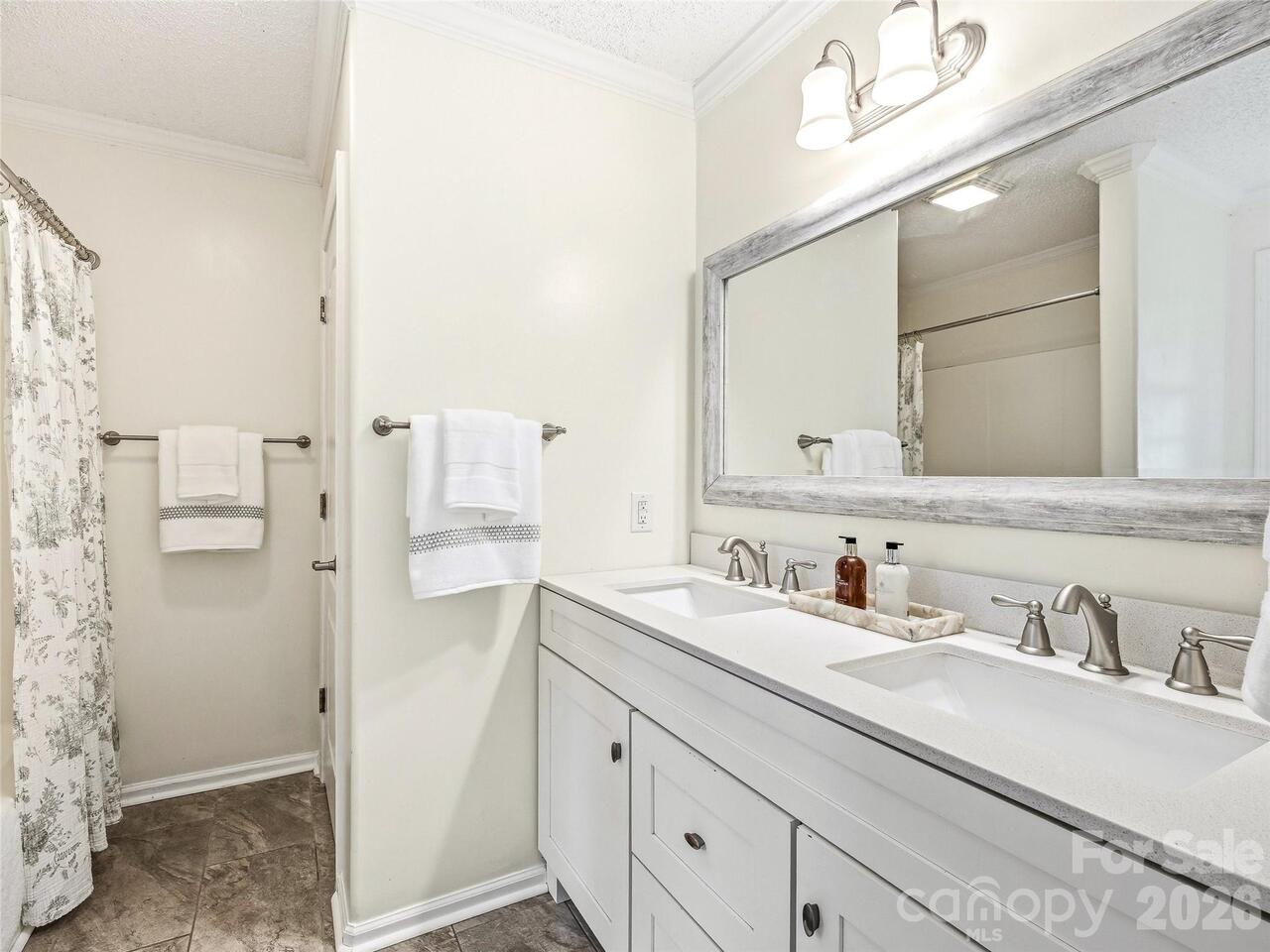 Listing Photo 13