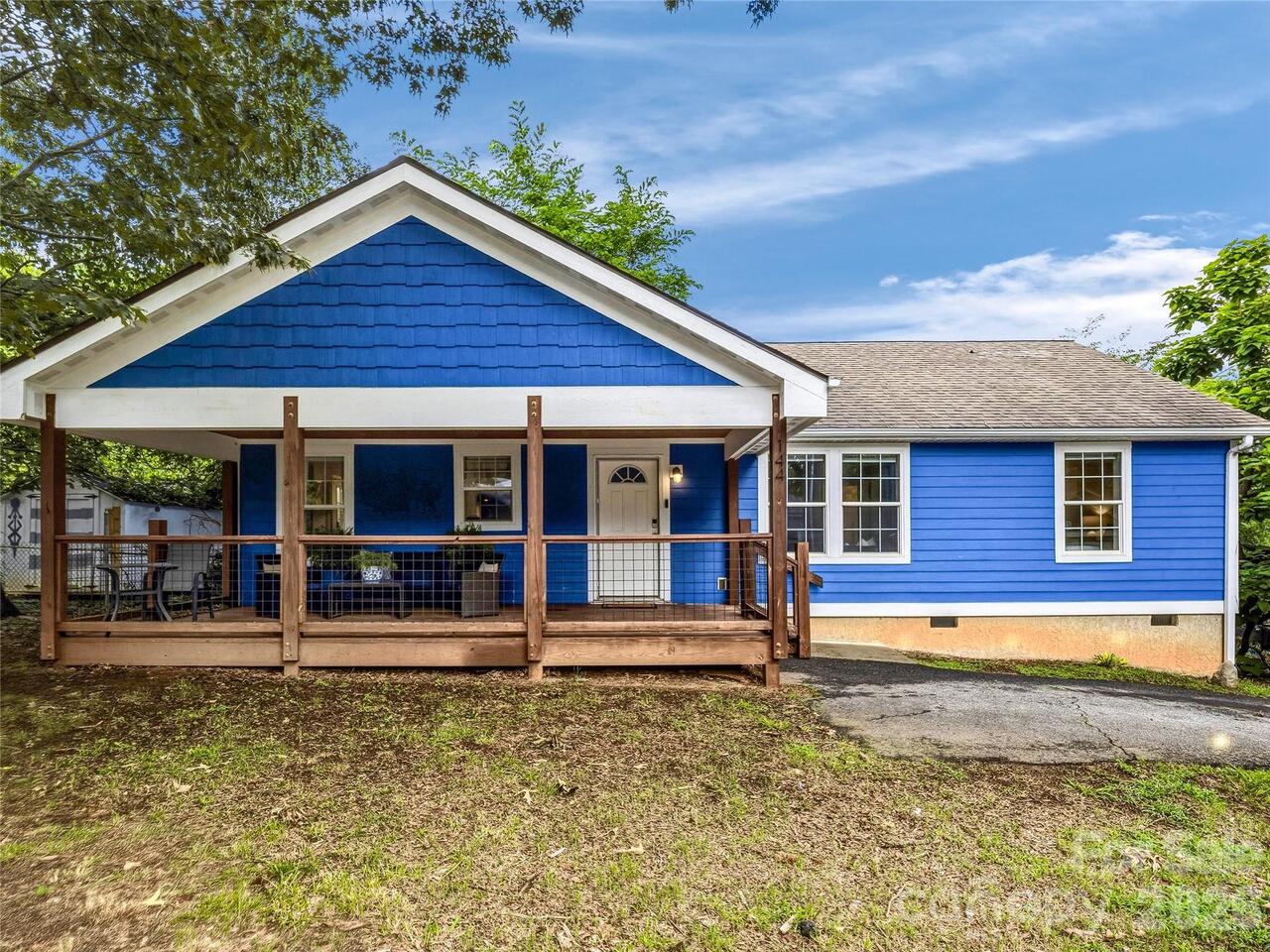 Listing Photo 17