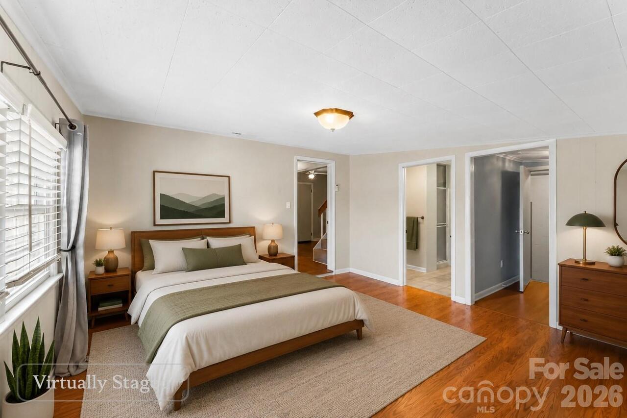Listing Photo 10