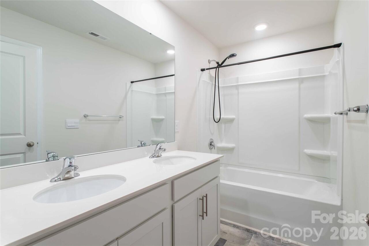 Listing Photo 20