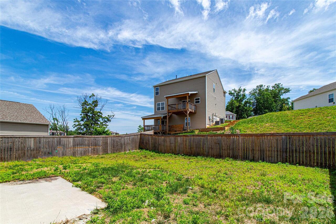 Listing Photo 32