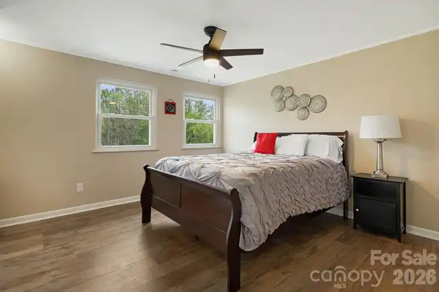 Listing Photo 23