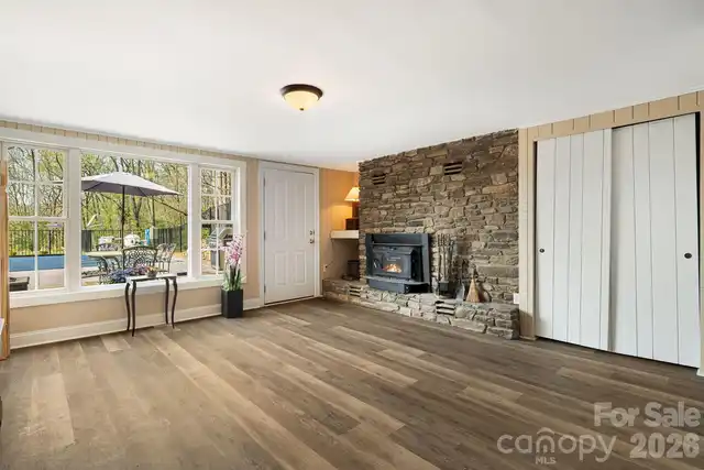 Listing Photo 31
