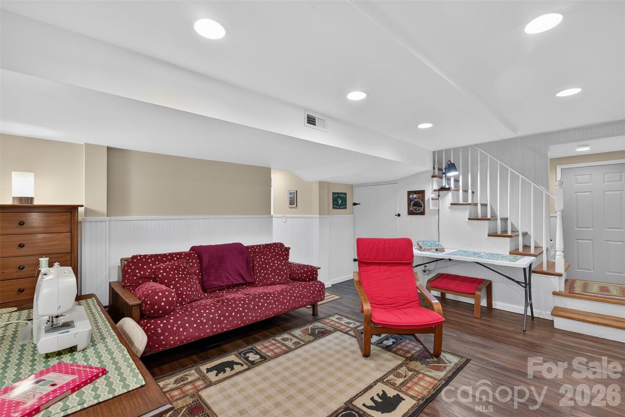 Listing Photo 26