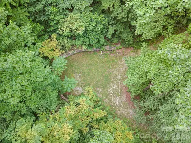 Listing Photo 18