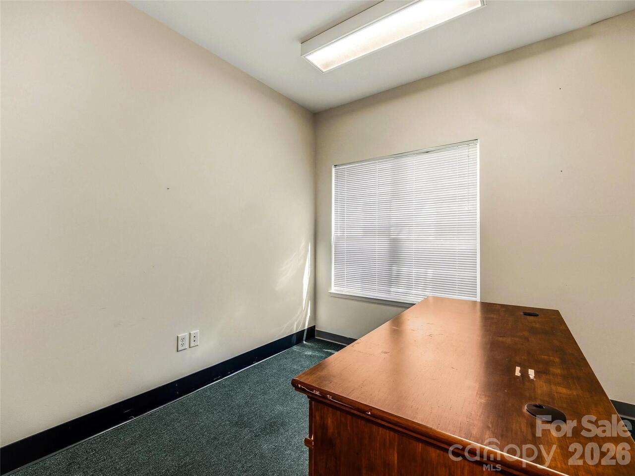 Listing Photo 23