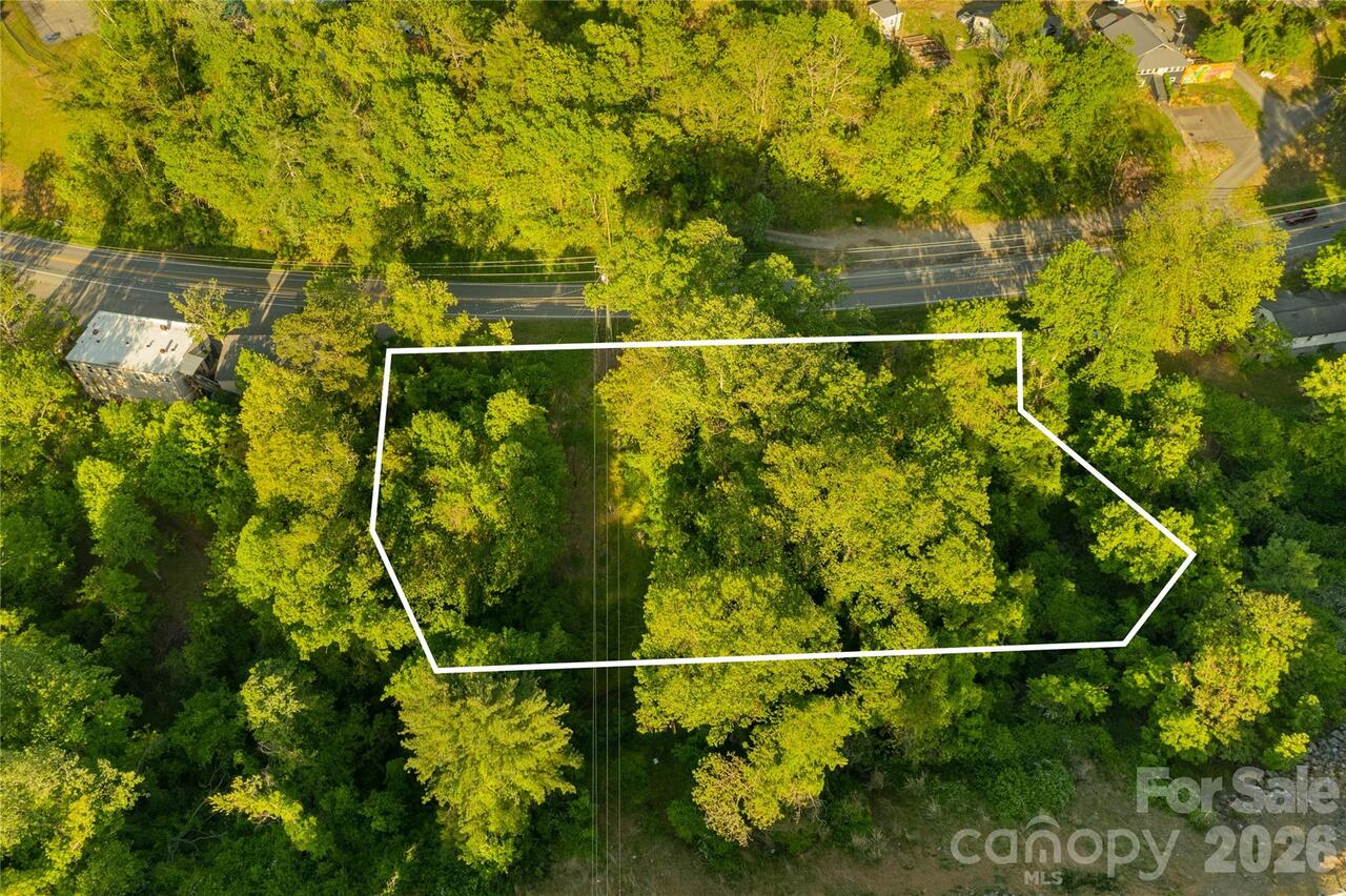 Listing Photo 12