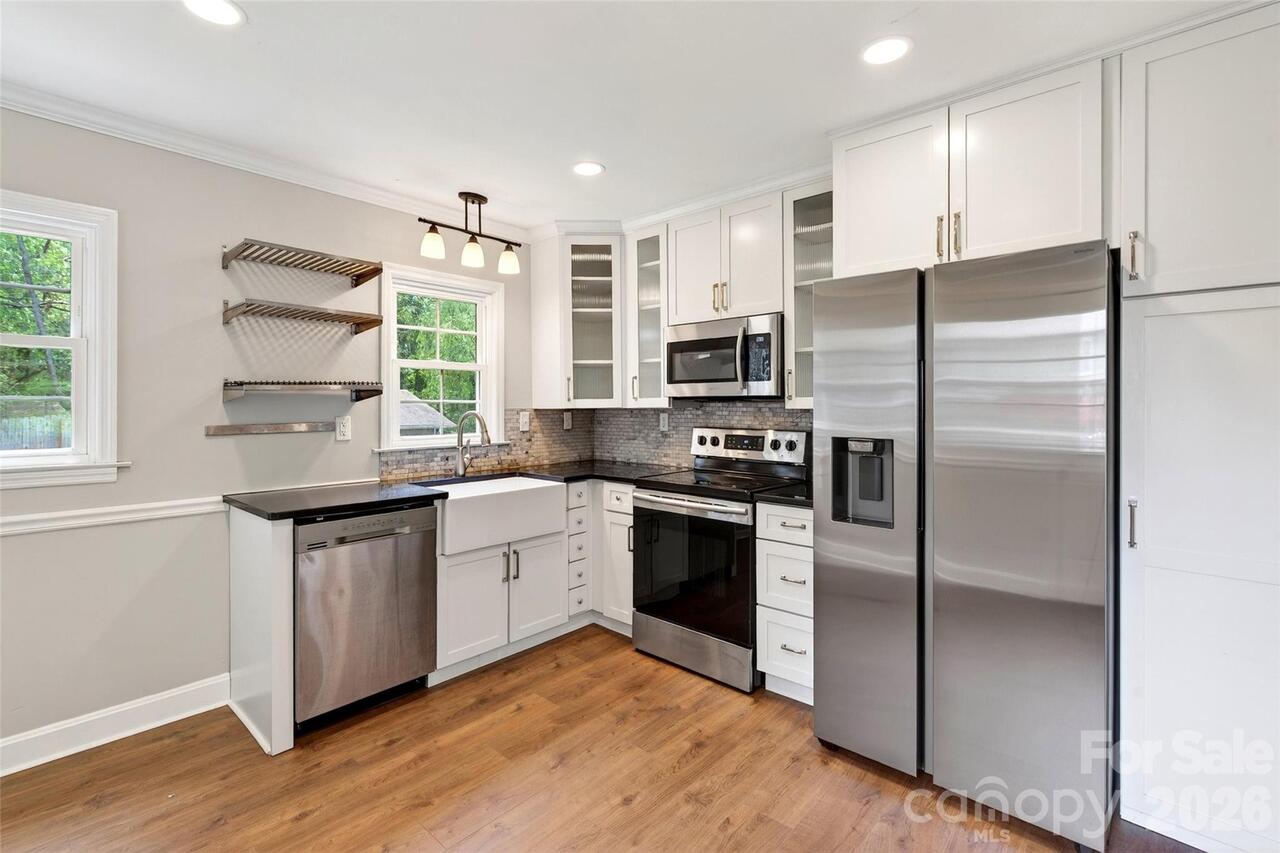 Listing Photo 15