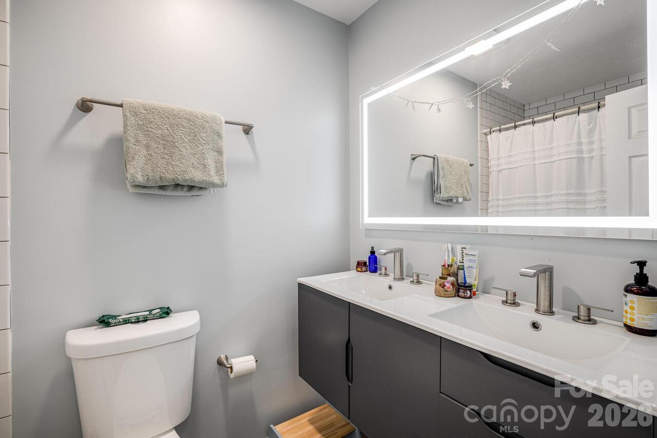 Listing Photo 23