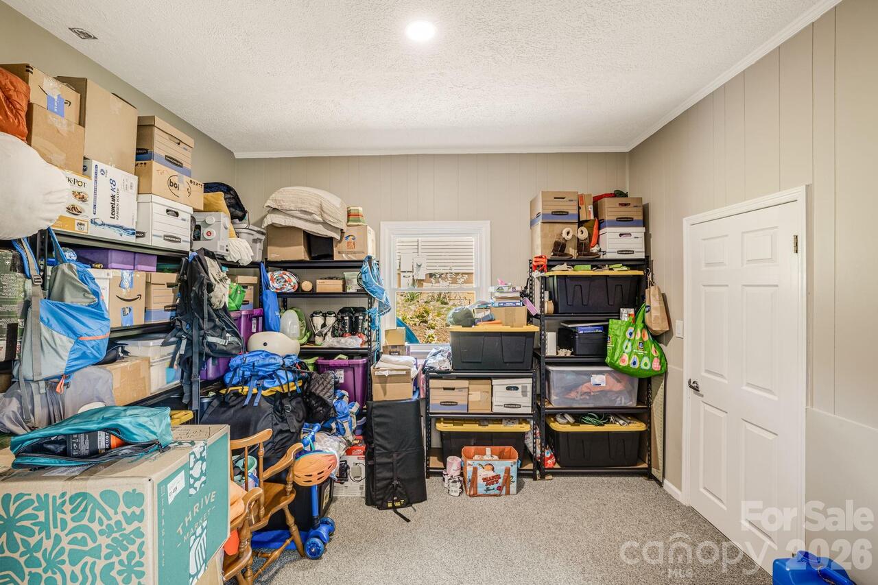 Listing Photo 34