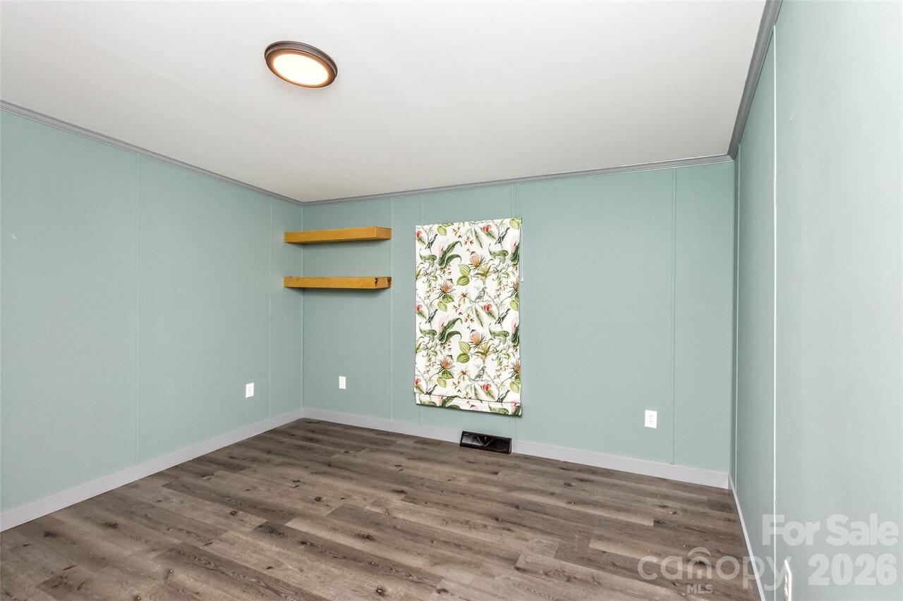 Listing Photo 31