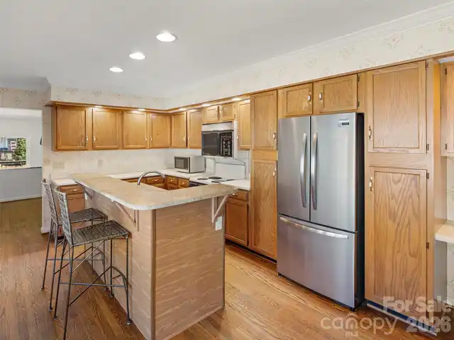 Listing Photo 13