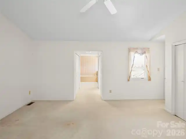 Listing Photo 23