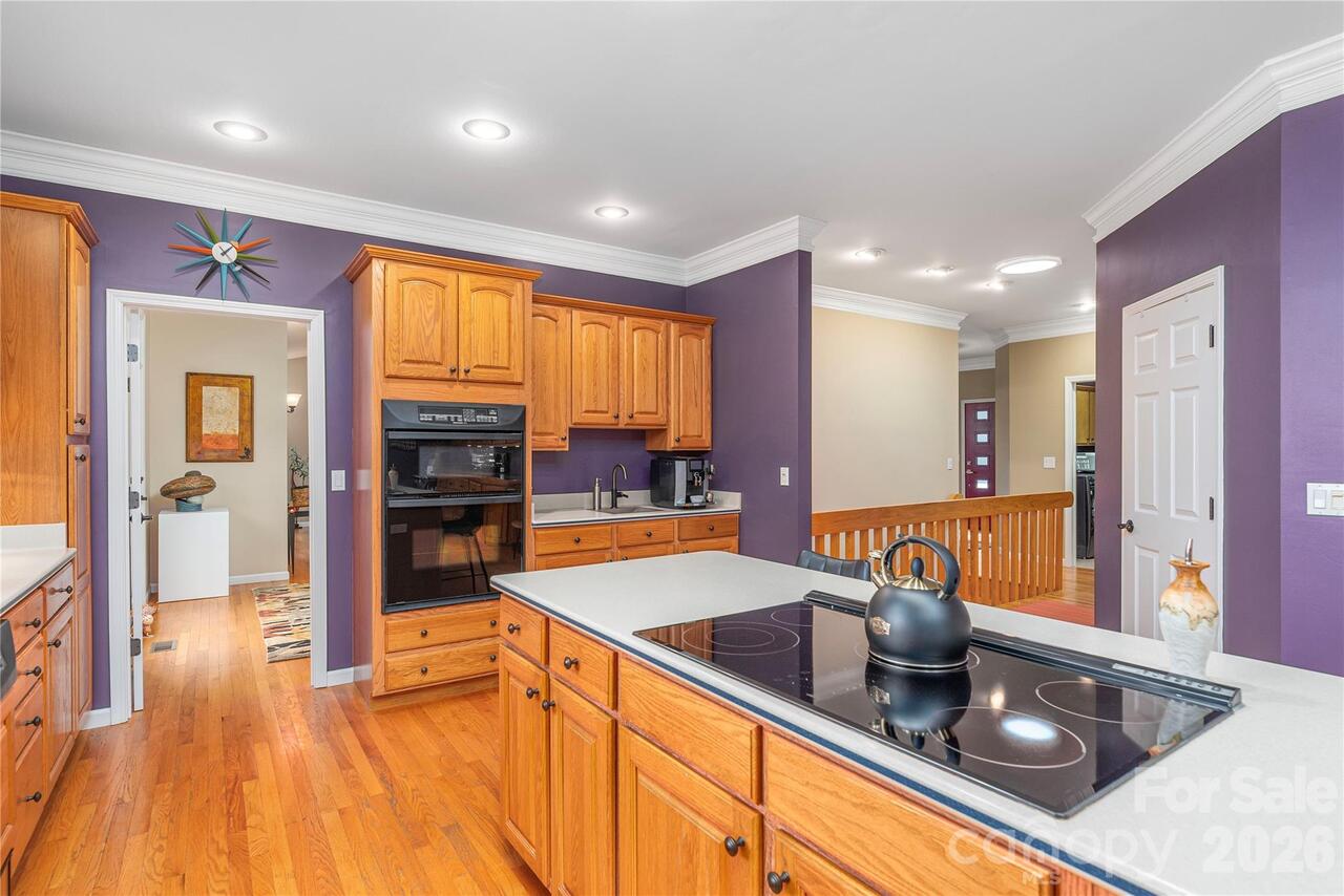 Listing Photo 15