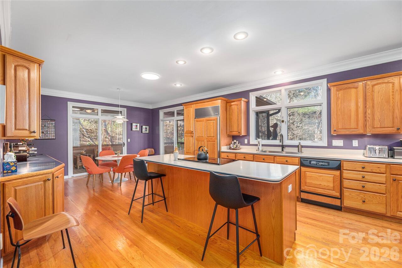 Listing Photo 18