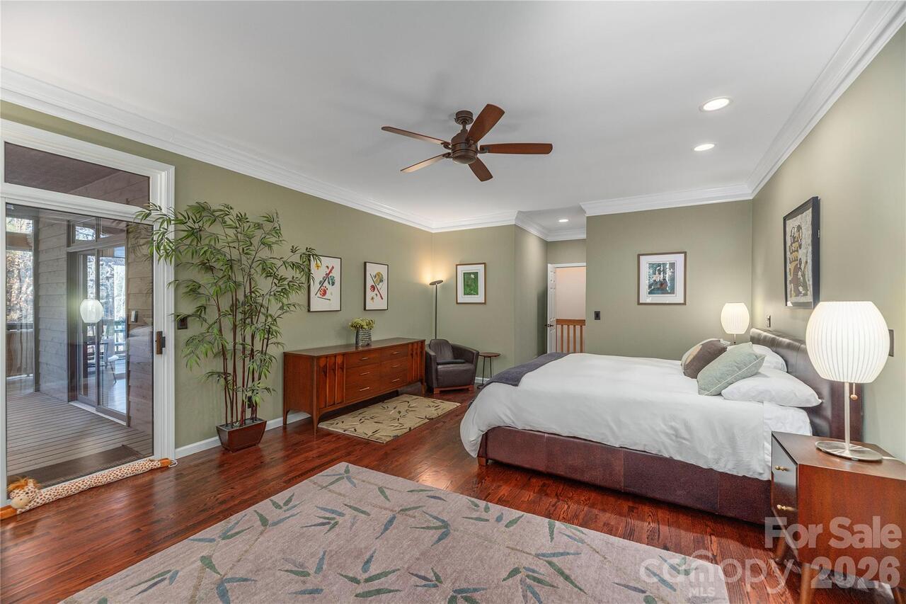 Listing Photo 23