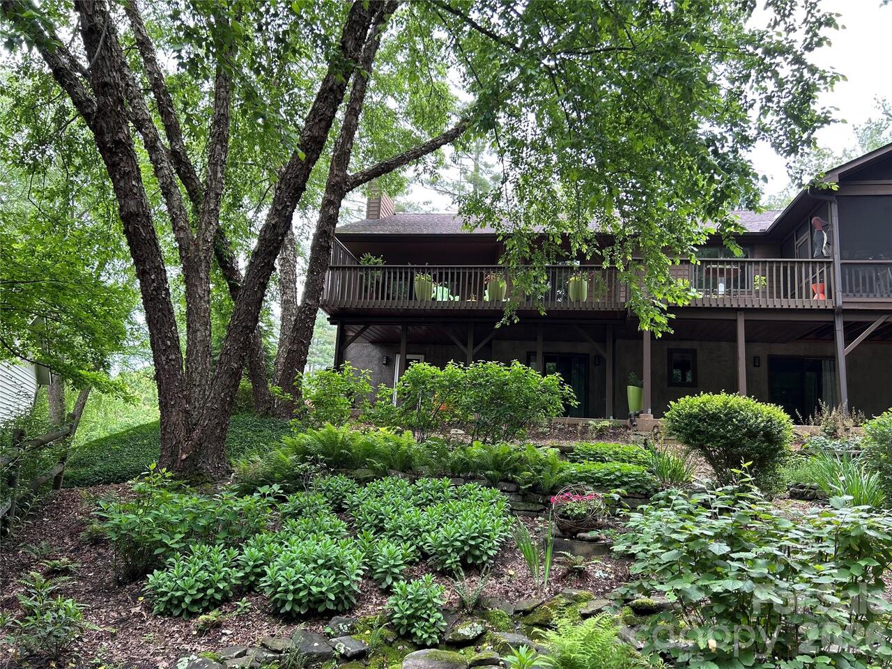 Listing Photo 43