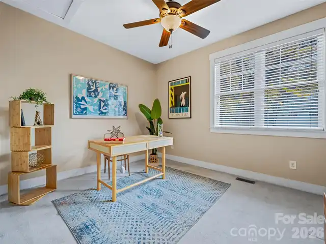 Listing Photo 17