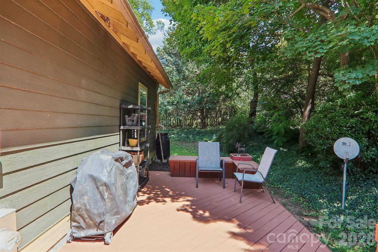 Listing Photo 24