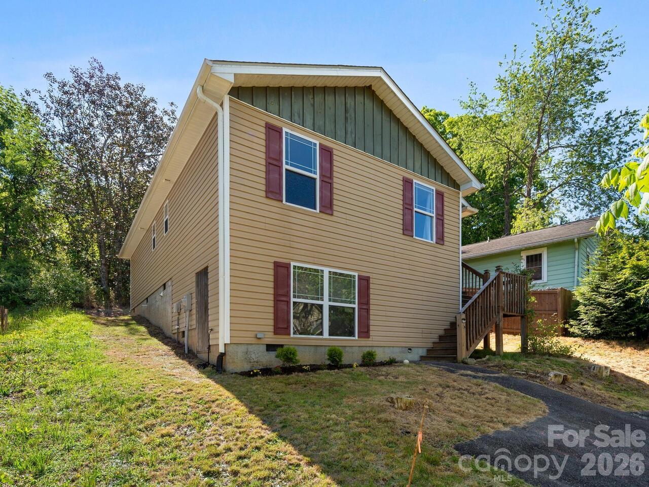 Listing Photo 7