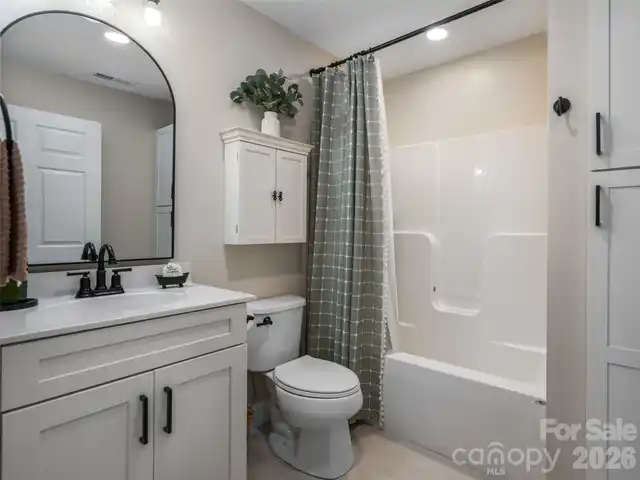 Listing Photo 19