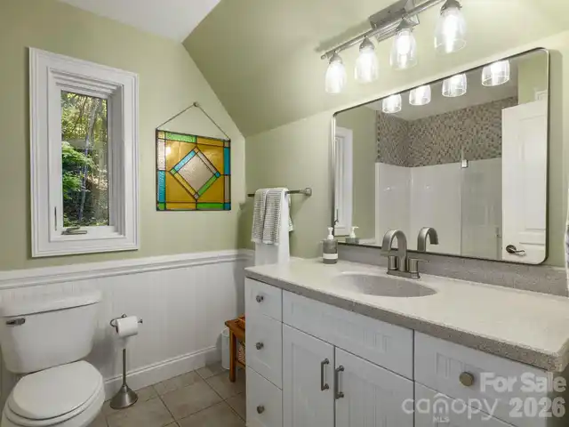 Listing Photo 24