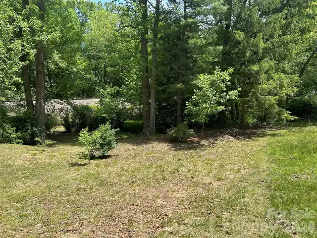 Listing Photo 14