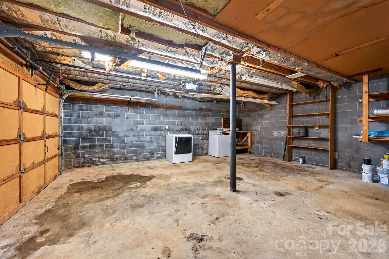 Listing Photo 34